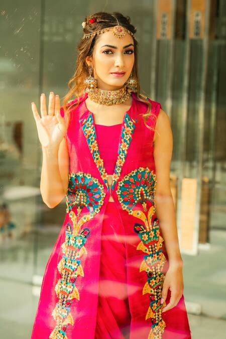 Xoxo Apurva Pink Raw Silk V Neck 3d Embroidered Jacket And Draped Skirt Set Online at Aza Fashions Xoxo Apurva_Pink Raw Silk V Neck 3d Embroidered Jacket And Draped Skirt Set _Online_at_Aza_Fashions