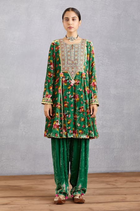 Torani Panna Gulnoor Kurta & Pant Set 
