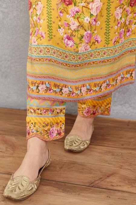 Torani_Yellow , Organza,  Dupatta Sunehra Shabnam Set _at_Aza_Fashions