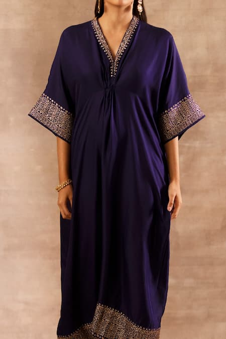 Jayanti Reddy_Purple Silk Chevron V Neck Kaftan _Online_at_Aza_Fashions