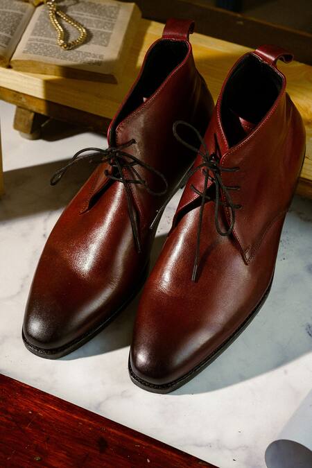 Shop Oblum Black Hand-dyed Chukka Boots at Aza Fashions Shop_Oblum_Black Hand-dyed Chukka Boots_at_Aza_Fashions