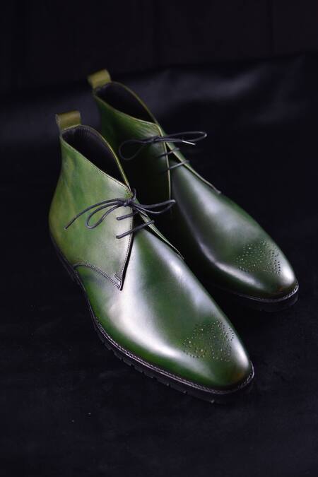 Buy_Oblum_Green Handcrafted Chukka Boots_Online_at_Aza_Fashions