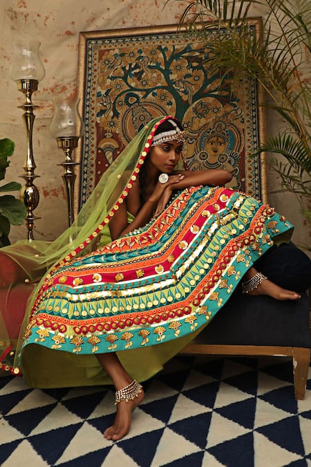 Xoxo Apurva Embroidered Lehenga Set 