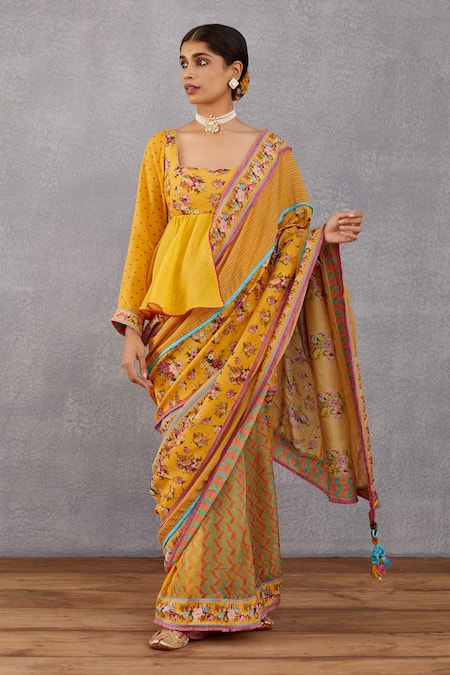 Torani Yellow Cotton , Handwoven Chanderi, Pure Organza Sunehra Nagma Saree Online at Aza Fashions Torani_Yellow Cotton , Handwoven Chanderi, Pure Organza Sunehra Nagma Saree _Online_at_Aza_Fashions