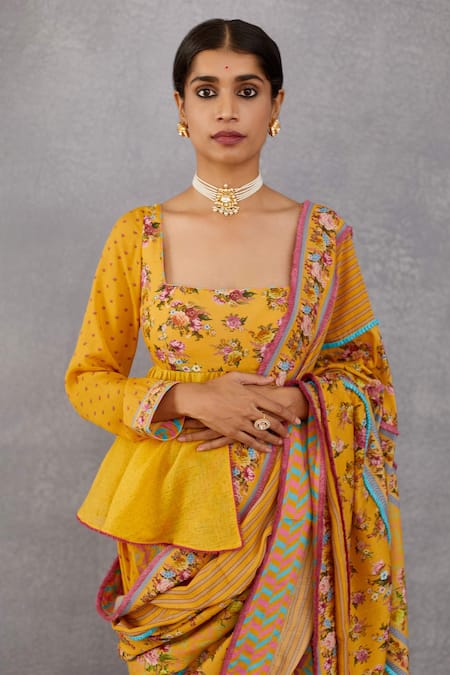 Buy Torani Yellow Cotton , Handwoven Chanderi, Pure Organza Sunehra Nagma Saree Online at Aza Fashions Buy_Torani_Yellow Cotton , Handwoven Chanderi, Pure Organza Sunehra Nagma Saree _Online_at_Aza_Fashions