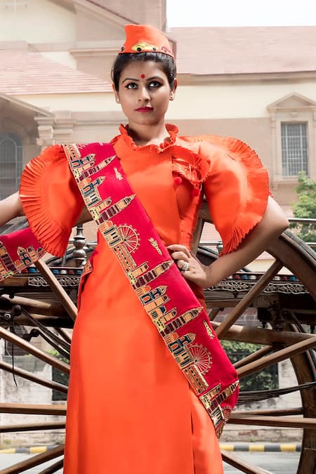 Black Drape Saree Gown – Lakhina Couture