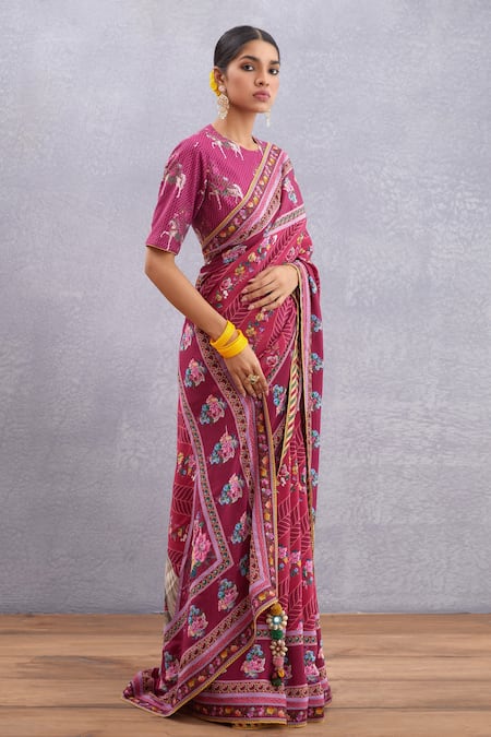 Torani_Red Crepe , Handwoven Chanderi, Pure Cotton Manika Aashvani Saree _Online_at_Aza_Fashions