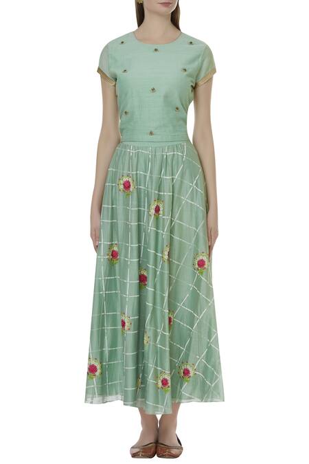 Yogita Kadam_Green Silk Chanderi Round Neck Blouse And Skirt Set _Online_at_Aza_Fashions