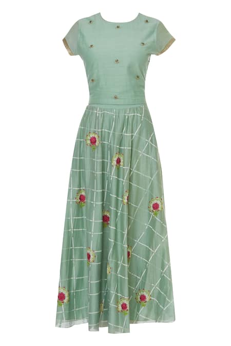 Buy_Yogita Kadam_Green Silk Chanderi Round Neck Blouse And Skirt Set _Online_at_Aza_Fashions