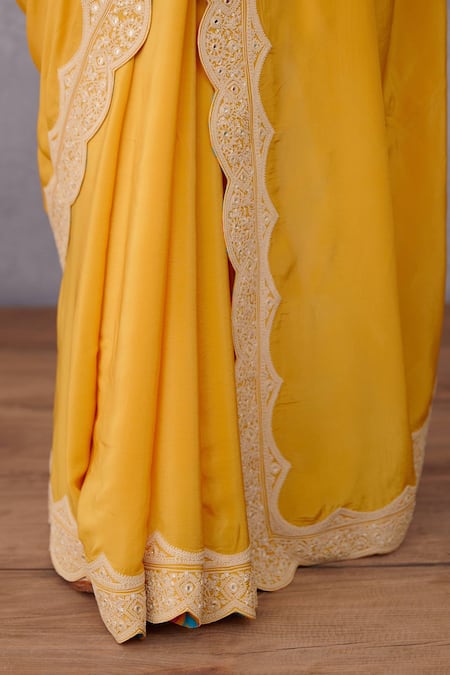 Buy_Torani_Yellow Original Crepe, Pure Cotton Sunehra Dhiya Saree _Online_at_Aza_Fashions