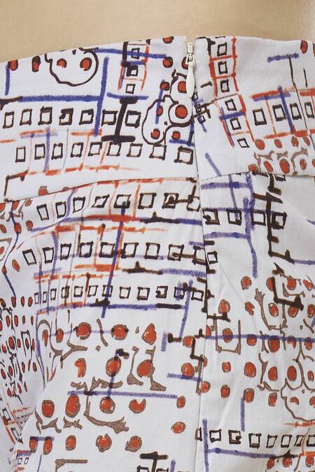 Shop_Anamika Khanna_White Printed Cape Style Kurta Set_Online_at_Aza_Fashions