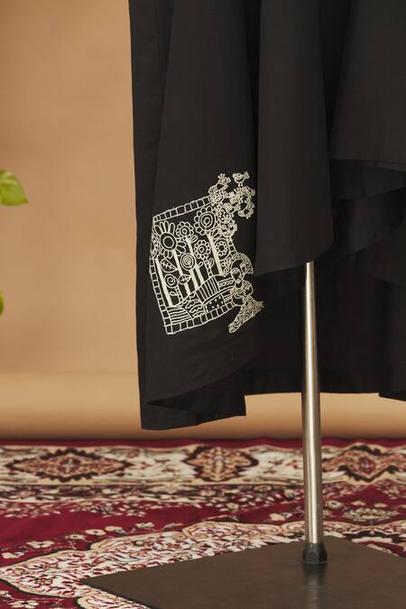 Anamika Khanna Multi Color Printed Jacket And Skirt Set at Aza Fashions Anamika Khanna_Multi Color Printed Jacket And Skirt Set_at_Aza_Fashions