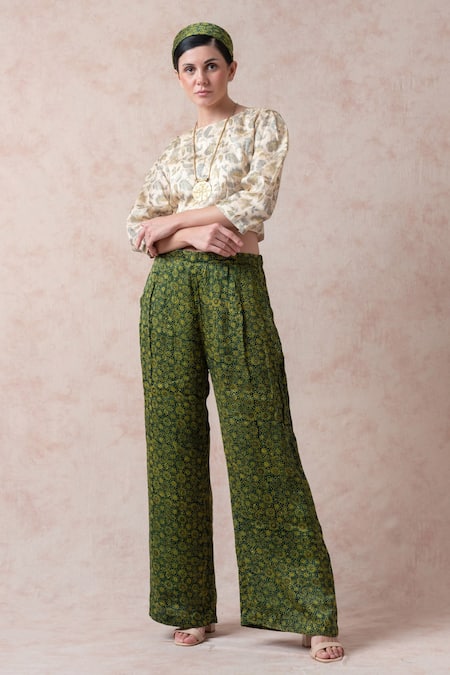 Thetaa White Modal, Polyester, Voile Round Neck Ajrakh Print Flared Pant And Crop Top Set at Aza Fashions Thetaa_White Modal, Polyester, Voile Round Neck Ajrakh Print Flared Pant And Crop Top Set _at_Aza_Fashions