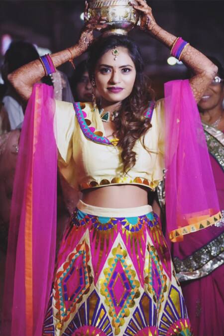 Xoxo Apurva Yellow Lehenga Chanderi Blouse Raw Silk Dupatta Tulle V Neck Set Online at Aza Fashions Xoxo Apurva_Yellow Lehenga Chanderi Blouse Raw Silk Dupatta Tulle V Neck Set _Online_at_Aza_Fashions