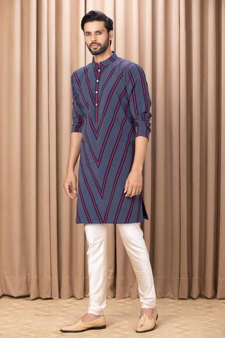 Ankit V Kapoor_Blue Crepe, Cotton Aarsh Chevron Print Kurta Set_Online_at_Aza_Fashions