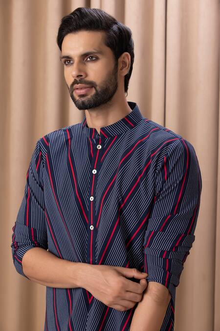 Shop_Ankit V Kapoor_Blue Crepe, Cotton Aarsh Chevron Print Kurta Set_Online_at_Aza_Fashions