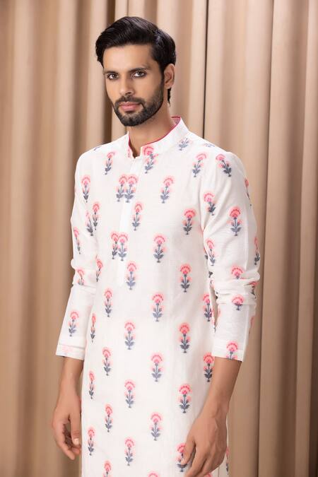 Buy_Ankit V Kapoor_Ivory Cotton, Silk Embroidery Ashar Phulkari Pattern Kurta Set_Online_at_Aza_Fashions