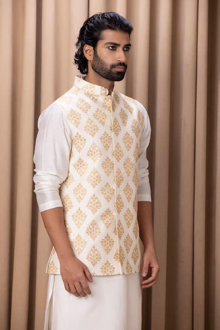 Buy_Ankit V Kapoor_Ivory Cotton, Silk Embroidery Floral Nehru Jacket _Online_at_Aza_Fashions