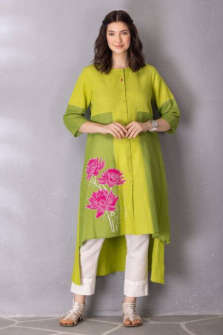 Tanu Malhotra Green Cotton, Linen Embroidery, Applique Placed Lotus Pattern Tunic With Pant Online at Aza Fashions Tanu Malhotra_Green Cotton, Linen Embroidery, Applique Placed Lotus Pattern Tunic With Pant _Online_at_Aza_Fashions