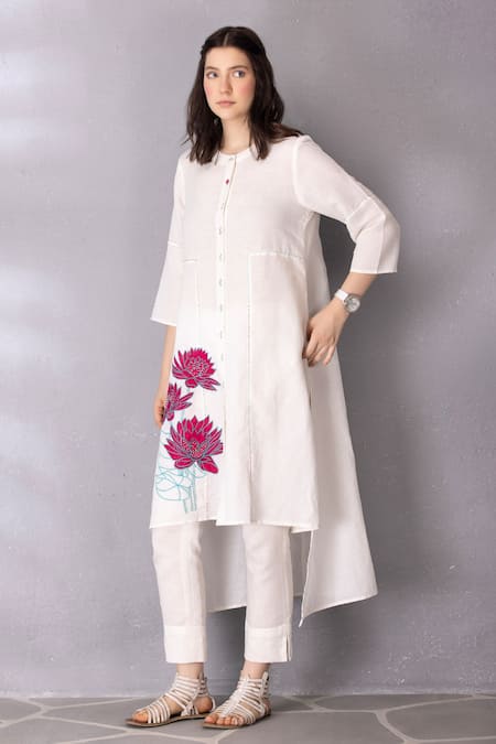 Tanu Malhotra White Cotton, Linen Embroidery Collared Straight High Low Tunic With Pant Online at Aza Fashions Tanu Malhotra_White Cotton, Linen Embroidery Collared Straight High Low Tunic With Pant _Online_at_Aza_Fashions