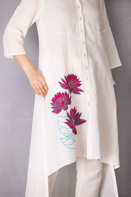 Tanu Malhotra White Cotton, Linen Embroidery Collared Straight High Low Tunic With Pant at Aza Fashions Tanu Malhotra_White Cotton, Linen Embroidery Collared Straight High Low Tunic With Pant _at_Aza_Fashions