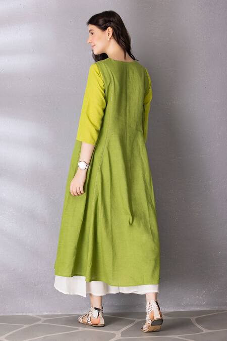 Shop Tanu Malhotra Green Cotton, Linen Embroidery Keyhole Neck Colour Block Tunic And Pant Set Online at Aza Fashions Shop_Tanu Malhotra_Green Cotton, Linen Embroidery Keyhole Neck Colour Block Tunic And Pant Set _Online_at_Aza_Fashions