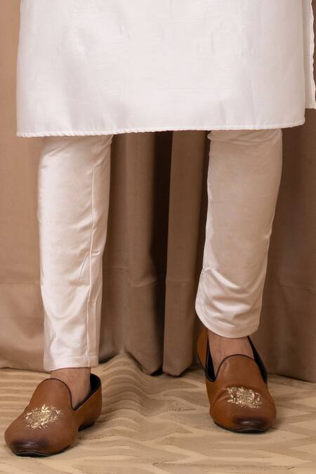 Ankit V Kapoor_Ivory Cotton, Silk Embroidery Floral Nehru Jacket Set _Online_at_Aza_Fashions