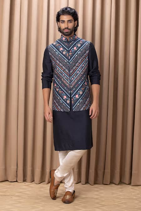 Ankit V Kapoor Blue Cotton, Silk Embroidery Navy Floral Digital Print Bundi Set Online at Aza Fashions Ankit V Kapoor_Blue Cotton, Silk Embroidery Navy Floral Digital Print Bundi Set _Online_at_Aza_Fashions