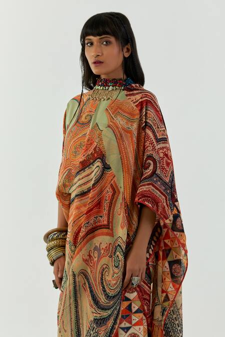 Aseem Kapoor_Green Crepe, Organza Sadhvi Printed Pre-draped Saree _at_Aza_Fashions