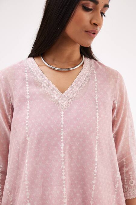 Buy Kora Pink , Satin, Chanderi Hand Block Print A-line Short Kurta Set Online at Aza Fashions Buy_Kora_Pink , Satin, Chanderi Hand Block Print A-line Short Kurta Set _Online_at_Aza_Fashions