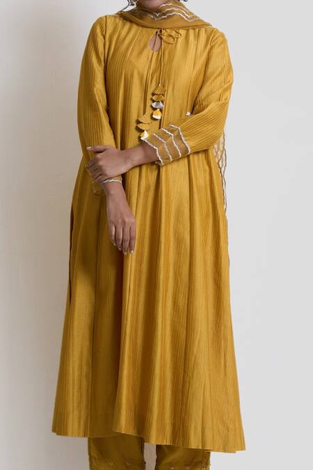 Shop Brij Yellow Chanderi Silk, Organza, Spandex Pearls, Cut Work, Kantha Kurta Pant Set Online at Aza Fashions Shop_Brij_Yellow Chanderi Silk, Organza, Spandex Pearls, Cut Work, Kantha Kurta Pant Set_Online_at_Aza_Fashions