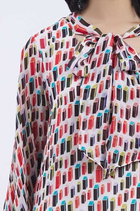 Buy_Urvashi Joneja_White Geometric Round Motif Print Tunic _Online_at_Aza_Fashions