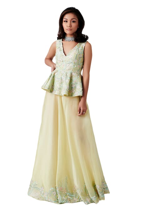 Amaare Yellow Taffeta Embroidery V Neck Embellished Lehenga Set  