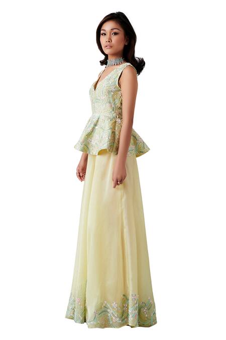 Amaare_Yellow Taffeta Embroidery V Neck Embellished Lehenga Set _Online_at_Aza_Fashions