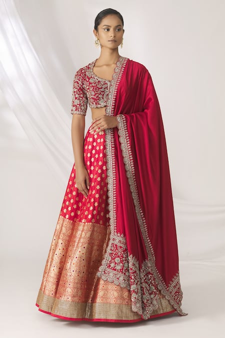 Buy Jayanti Reddy Red Banarasi Lehenga Set Online at Aza Fashions Buy_Jayanti Reddy_Red Banarasi Lehenga Set _Online_at_Aza_Fashions