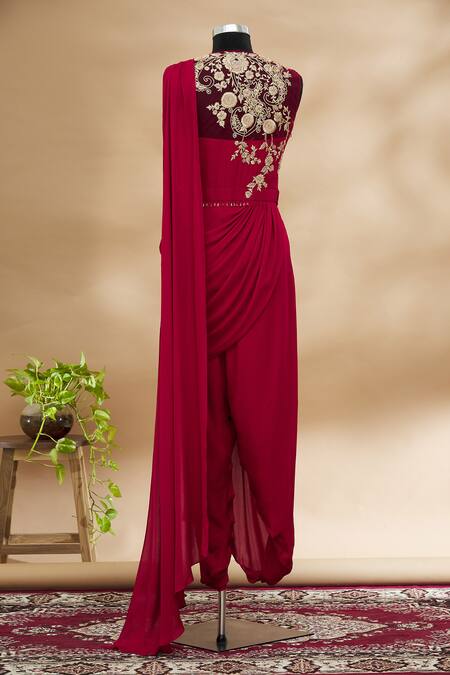 Shop Tarun Tahiliani Pink Embroidered Pre-draped Saree at Aza Fashions Shop_Tarun Tahiliani_Pink Embroidered Pre-draped Saree_at_Aza_Fashions