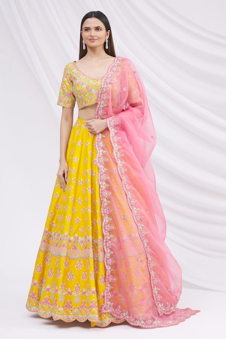 Aneesh Agarwaal Silk Embroidered Bridal Lehenga Set 