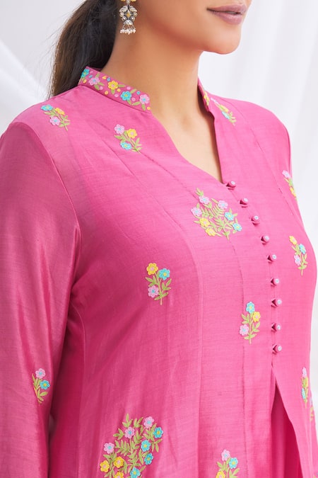 Nachiket Barve_Pink Chanderi Silk Mandarin Collar Kurta_at_Aza_Fashions