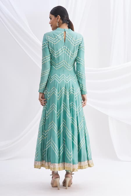 Shop Nachiket Barve Green Silk Chanderi Embroidered Anarkali Set at Aza Fashions Shop_Nachiket Barve_Green Silk Chanderi Embroidered Anarkali Set _at_Aza_Fashions