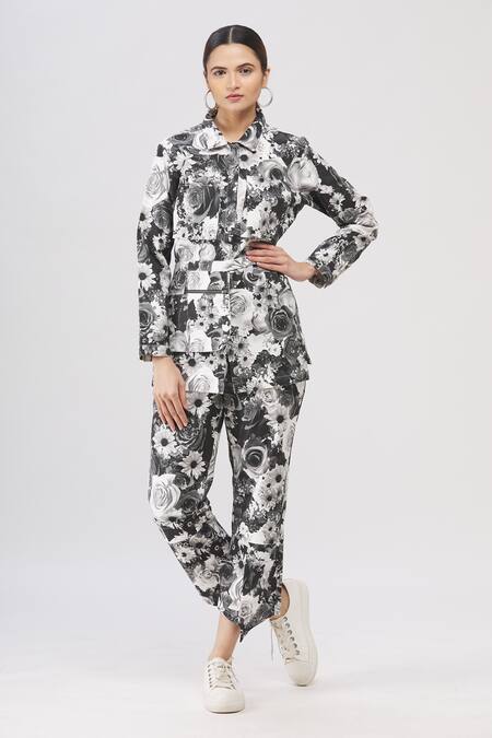 Buy_I Am Trouble By KC_Black Shirt Collar Floral Print Top _Online_at_Aza_Fashions