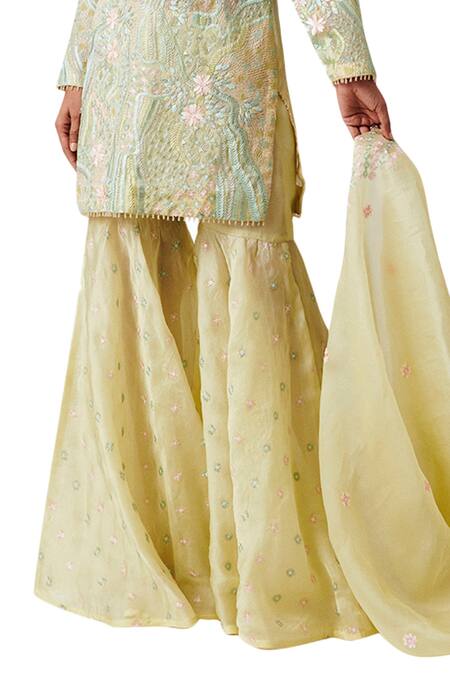 Shop Amaare Yellow Organza Embroidery Boat Embellished Kurta Set Online at Aza Fashions Shop_Amaare_Yellow Organza Embroidery Boat Embellished Kurta Set _Online_at_Aza_Fashions