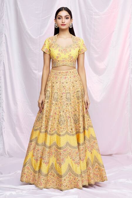 Buy Petticoat Lane By Divya Yellow Organza, Brocade, Dupion Floral Motifs V Embroidered Bridal Lehenga Set Online at Aza Fashions Buy_Petticoat Lane By Divya_Yellow Organza, Brocade, Dupion Floral Motifs V Embroidered Bridal Lehenga Set _Online_at_Aza_Fashions