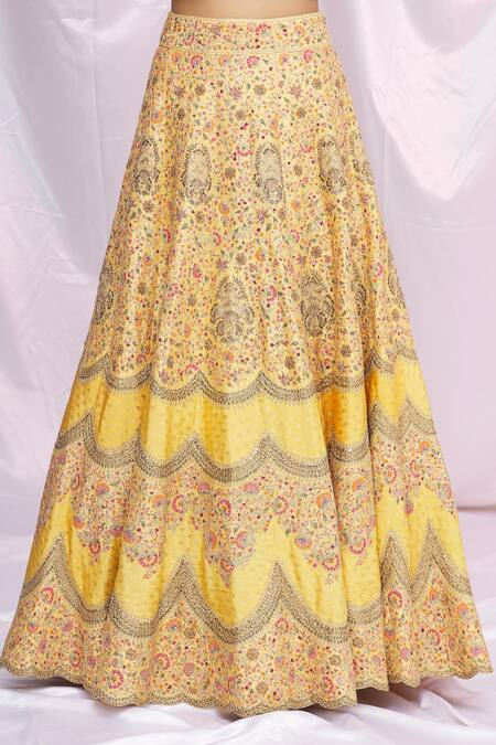 Shop Petticoat Lane By Divya Yellow Organza, Brocade, Dupion Floral Motifs V Embroidered Bridal Lehenga Set Online at Aza Fashions Shop_Petticoat Lane By Divya_Yellow Organza, Brocade, Dupion Floral Motifs V Embroidered Bridal Lehenga Set _Online_at_Aza_Fashions