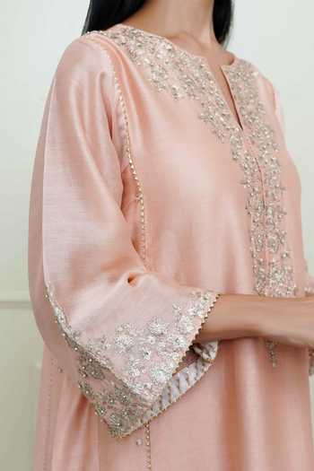 Buy Sheetal Batra Pink Organza, Crushed Cotton, Chanderi Notched Choga Kurta Set Online at Aza Fashions Buy_Sheetal Batra_Pink Organza, Crushed Cotton, Chanderi Notched Choga Kurta Set _Online_at_Aza_Fashions