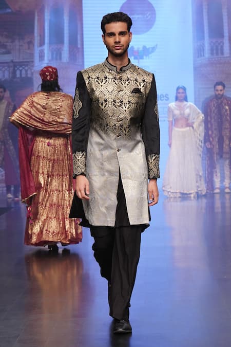 Soniya G Zari Embroidered Sherwani & Pant Set 