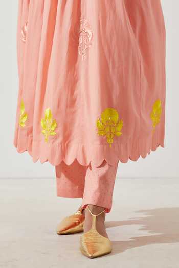 Label Earthen Peach Cotton Mul Floral V Neck Madhu Malti Anarkali And Pant Set at Aza Fashions Label Earthen_Peach Cotton Mul Floral V Neck Madhu Malti Anarkali And Pant Set _at_Aza_Fashions
