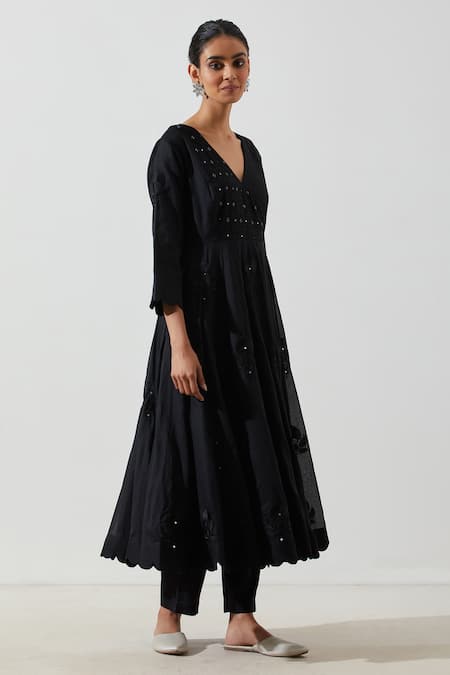 Buy_Label Earthen_Black Cotton Embroidery Floral Anarkali Set For Kids_Online_at_Aza_Fashions