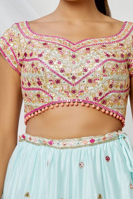 Shop_Tamanna Punjabi Kapoor_Blue Scoop Neck Embroidered Tiered Bridal Lehenga Set _Online_at_Aza_Fashions