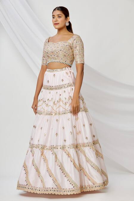 Shop_Tamanna Punjabi Kapoor_White Sweetheart Neck Embroidered Bridal Lehenga Set _Online_at_Aza_Fashions