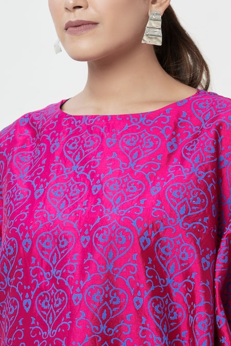 Shop_Rachana Ved_Pink Printed U Neck Asymmetric Kurta And Pant Set  _Online_at_Aza_Fashions